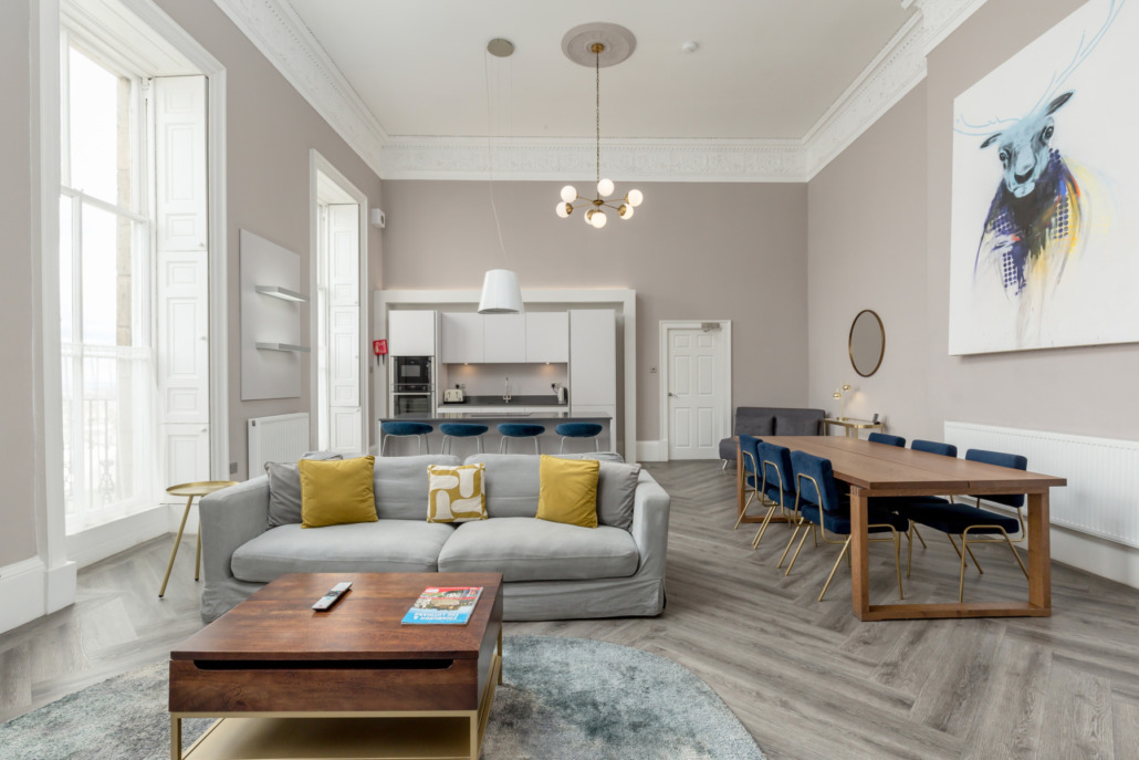 2 Bed- Deluxe Self Catering Apartment - Edinburgh